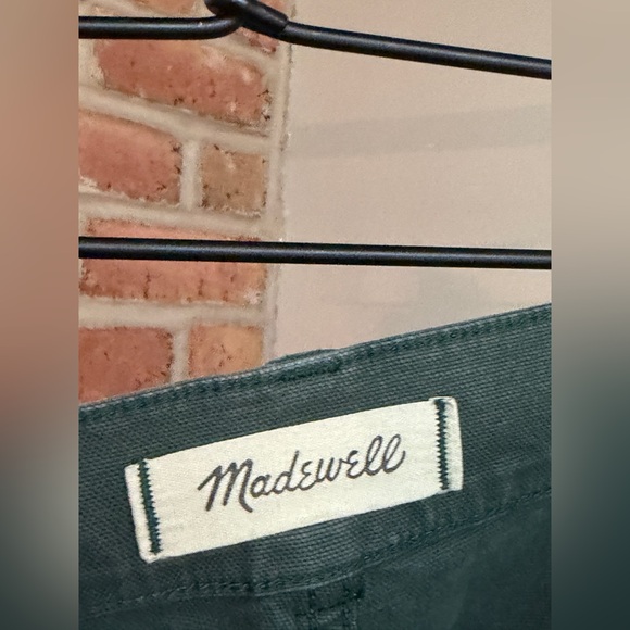 Madewell Women’s 90s straight Cargo Pants in Forest Green - Picture 4 of 5